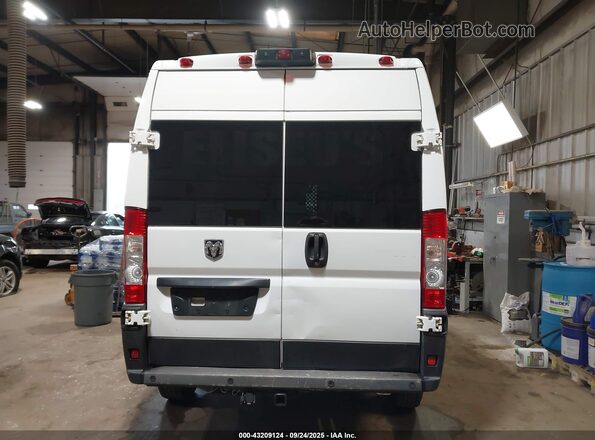 3C6TRVDG0LE133495 2020 RAM PROMASTER 2500 Белый 