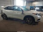 2022 Honda Hr-v Awd Ex White vin: 3CZRU6H5XNM700377