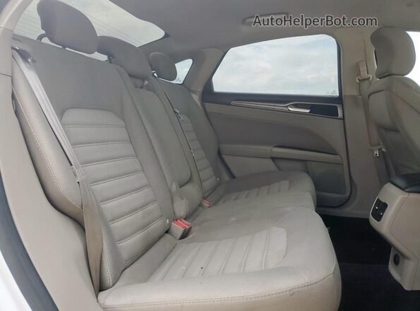 3FA6P0LU5JR221816 2018 FORD FUSION Белый Вид задних сидений