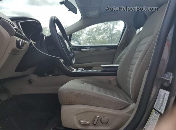 3FA6P0LU5JR227552 2018 FORD FUSION Gray Vista interior delantera