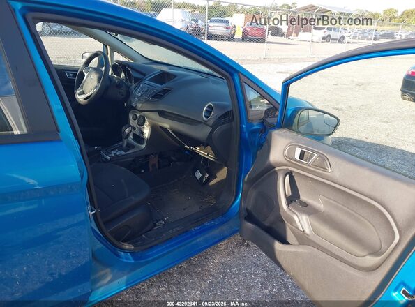 3FADP4BJ1GM180080 2016 FORD FIESTA Blue Front interior view