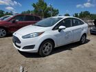2018 Ford Fiesta Se White vin: 3FADP4BJ2JM128416