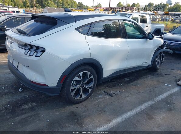 3FMTK1SU3RMA45873 2024 FORD MUSTANG MACH-E Белый Задняя правая четверть