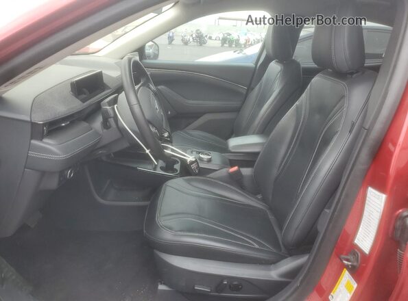3FMTK3SU2PMA83541 2023 FORD MUSTANG MACH-E PREMI Красный Вид салона спереди
