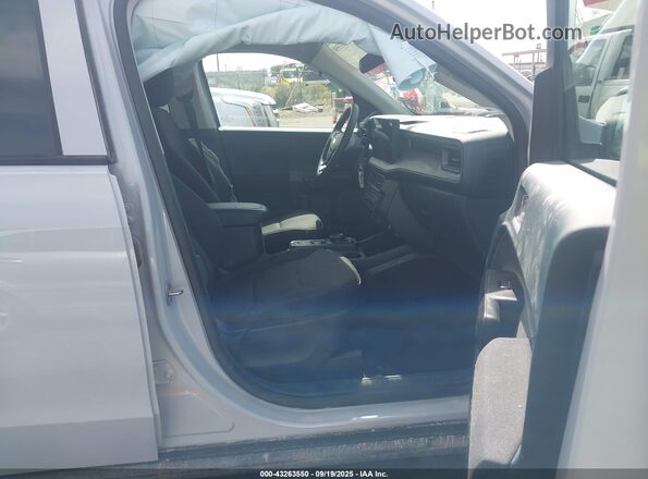 3FTTW8A33SRB40727 2025 FORD MAVERICK Серебряный Вид салона спереди