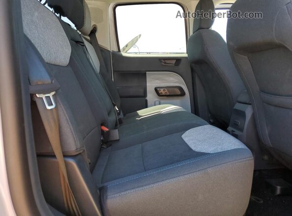 3FTTW8H31SRA79075 2025 FORD MAVERICK White Rear seats view