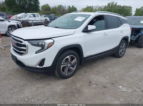 3GKALWEU7JL242190 2018 GMC TERRAIN Белый Передняя левая четверть