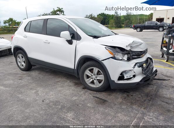 3GNCJKSB7LL333301 2020 CHEVROLET TRAX Белый Передняя правая четверть