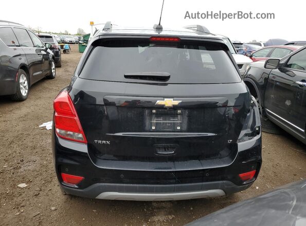 3GNCJLSB6JL240109 2018 CHEVROLET TRAX Черный Вид сзади