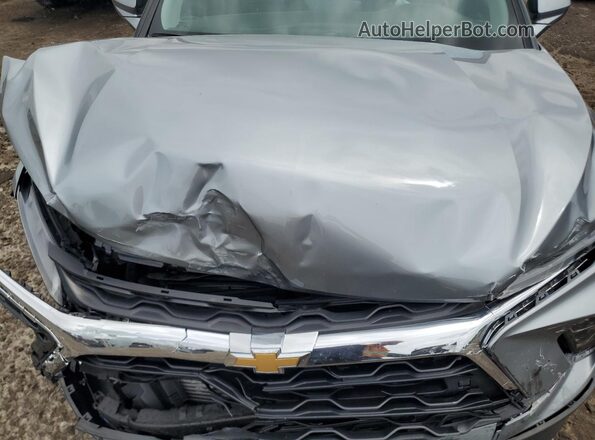 3GNKBCR4XSS105304 2025 CHEVROLET BLAZER Silver ძრავის განყოფილების ხედი
