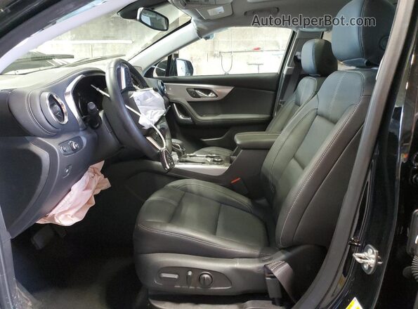 3GNKBJRS3RS277946 2024 CHEVROLET BLAZER Черный Вид салона спереди