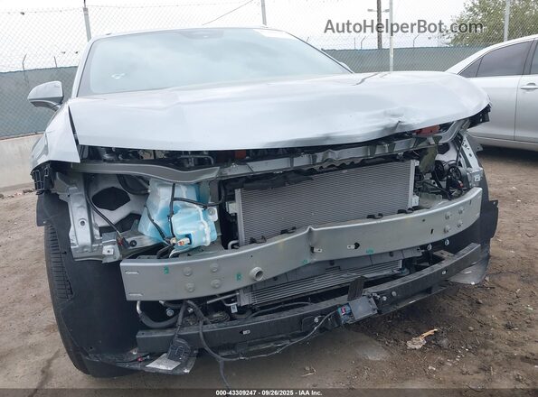 3GNKDBRM9SS209433 2025 CHEVROLET OTHER Gray Widok wnętrza z tyłu