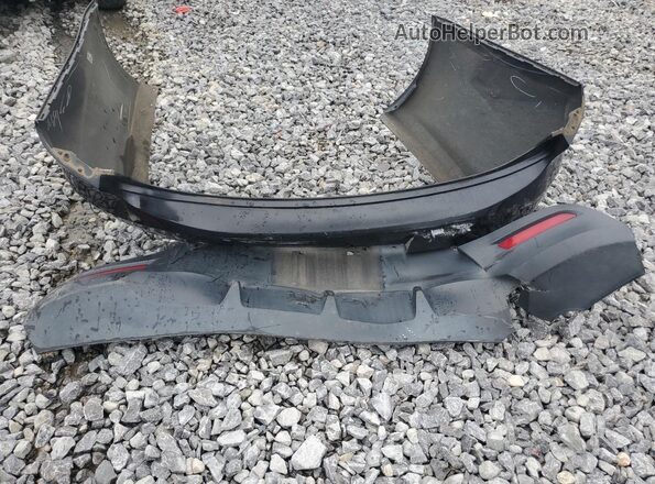 3KPA24AB2JE082179 2018 KIA RIO Black Vista del compartimento del motor