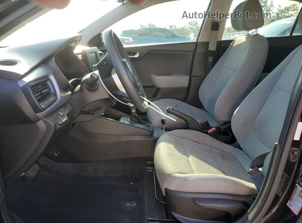 3KPA24AB4JE072964 2018 KIA RIO Black Widok wnętrza z przodu
