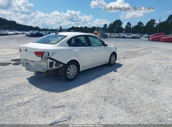3KPA24AD4ME386507 2021 KIA RIO Белый Задняя правая четверть