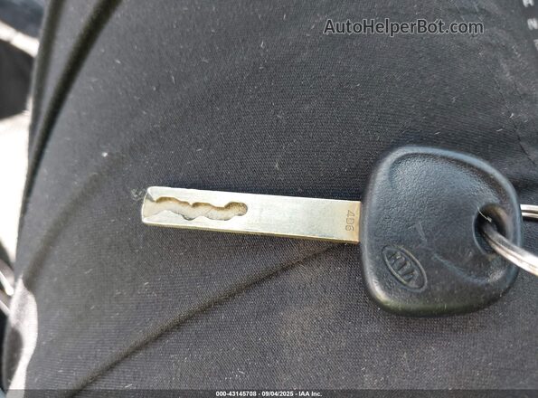 3KPA24AD4ME386507 2021 KIA RIO Белый Вид панели приборов