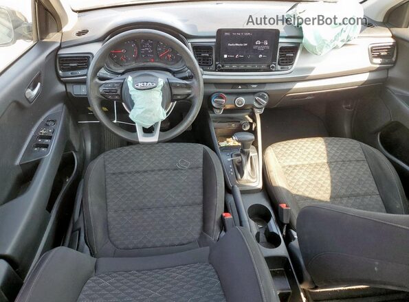 3KPA24ADXME379111 2021 KIA RIO Black Vista del salpicadero
