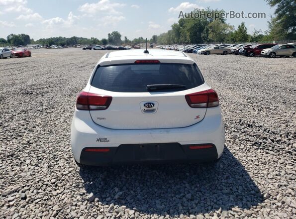 3KPA25AB7JE119930 2018 KIA RIO White უკანა ხედი