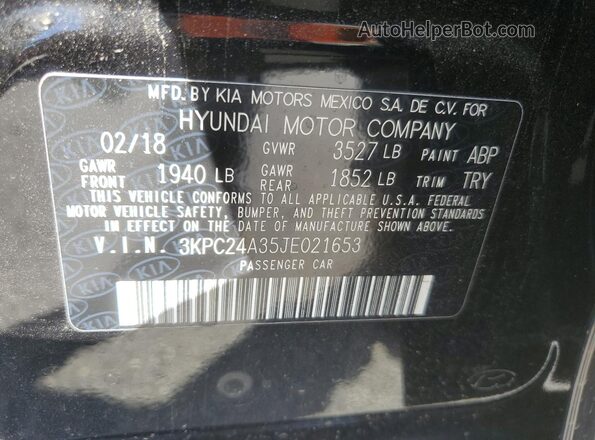 3KPC24A35JE021653 2018 HYUNDAI ACCENT Black Vista del compartimento del motor