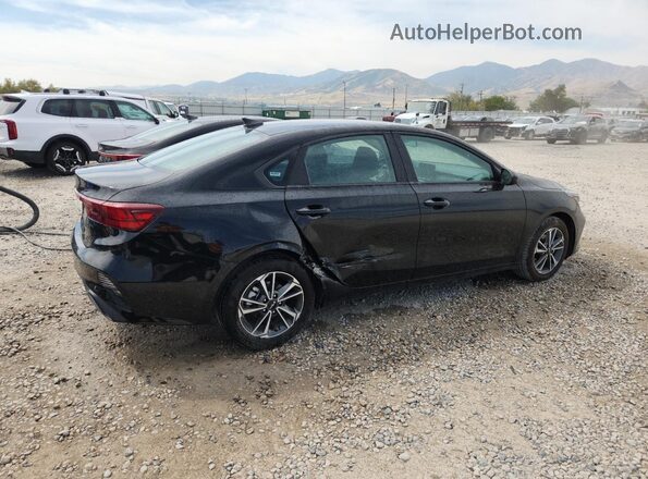 3KPF24AD2RE769245 2024 KIA FORTE Black Trasero derecho