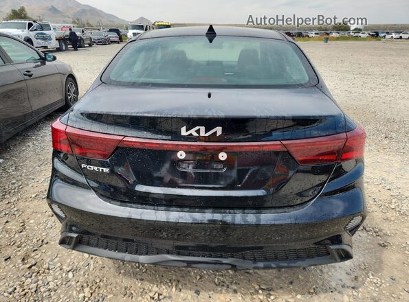 3KPF24AD2RE769245 2024 KIA FORTE Black Vista trasera