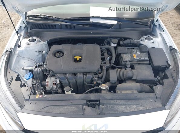 3KPF24AD4PE645247 2023 KIA FORTE Белый Вид сзади