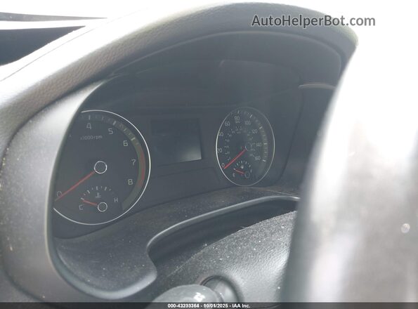 3KPF34AD3ME270217 2021 KIA FORTE Gray Widok tylnych siedzeń