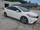 2018 Kia Forte Lx White vin: 3KPFL4A78JE169907