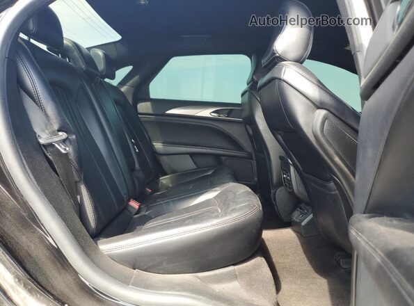3LN6L5A91LR614003 2020 LINCOLN MKZ Black Widok tylnych siedzeń