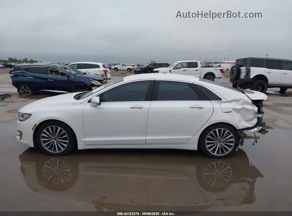 3LN6L5A99LR613925 2020 LINCOLN MKZ White 