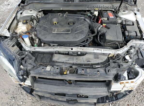 3LN6L5F95JR603754 2018 LINCOLN MKZ Silver Вид задньої частини салону