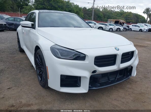 3MF13DM07R8E11554 2024 BMW M2 Белый Вид спереди