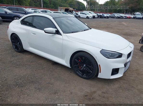 3MF13DM07R8E11554 2024 BMW M2 Белый Передняя правая четверть
