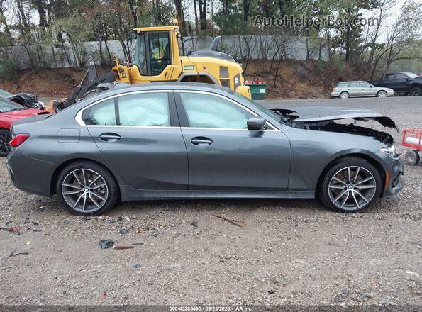 3MW5R7J0XM8B63752 2021 BMW OTHER Gray Vista interior trasera