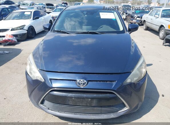 3MYDLBYV0HY176988 2017 TOYOTA YARIS IA Dark Blue უკანა სალონის ხედი