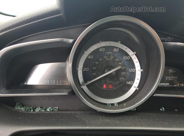 3MYDLBYV3JY314674 2018 TOYOTA YARIS Blue Vista del cuadro de instrumentos