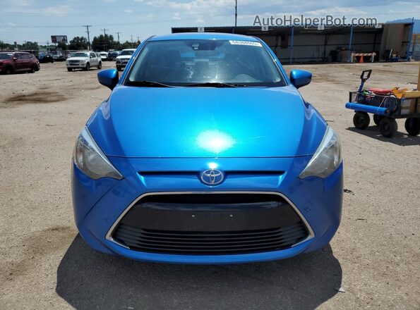 3MYDLBYV4JY324212 2018 TOYOTA YARIS Blue Вид спереду