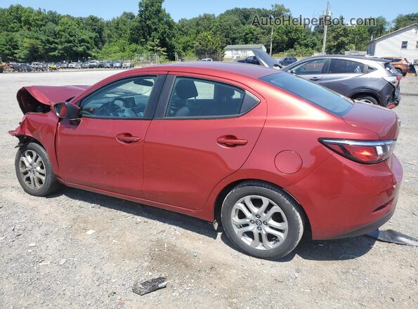 3MYDLBYV5JY330729 2018 TOYOTA YARIS Red Задня ліва чверть
