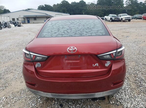 3MYDLBYVXJY304935 2018 TOYOTA YARIS Red Вид ззаду