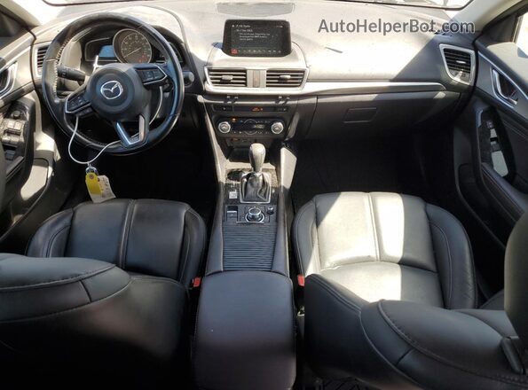 3MZBN1L33JM256540 2018 MAZDA 3 Charcoal წინა პანელის ხედი