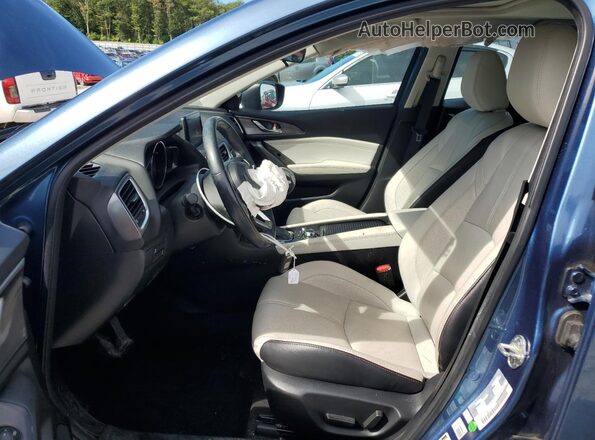 3MZBN1M38JM195247 2018 MAZDA 3 Синий Вид салона спереди