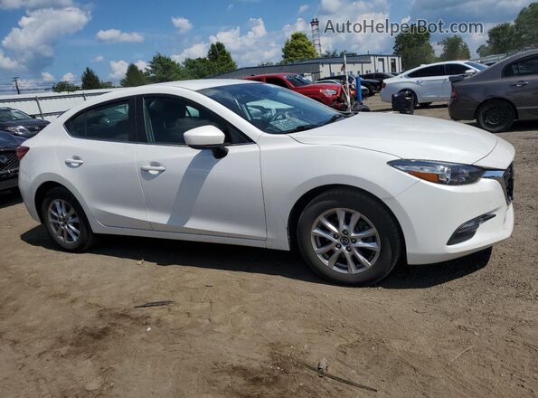 3MZBN1U70JM202713 2018 MAZDA 3 White Front right