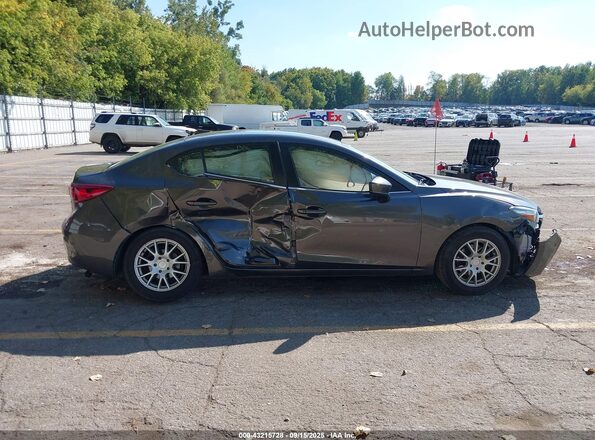 3MZBN1V79HM106572 2017 MAZDA 3 Серый Вид задней части салона