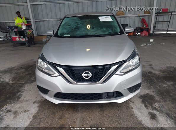 3N1AB7AP6JL646248 2018 NISSAN SENTRA Silver Widok deski rozdzielczej