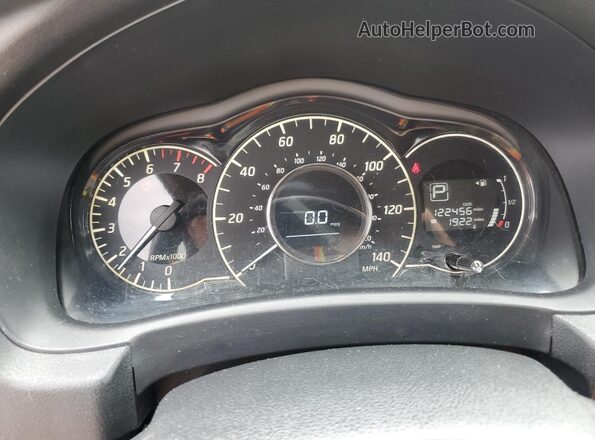 3N1CE2CP3JL352211 2018 NISSAN VERSA Gray Вид щитка приладів