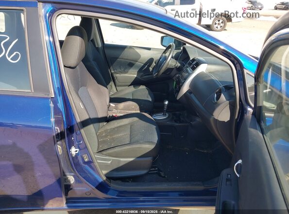 3N1CE2CPXJL354053 2018 NISSAN VERSA NOTE Синий Вид салона спереди
