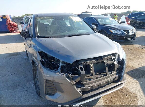 3N1CP5BV8SL491683 2025 NISSAN KICKS PLAY Серый Передняя правая четверть