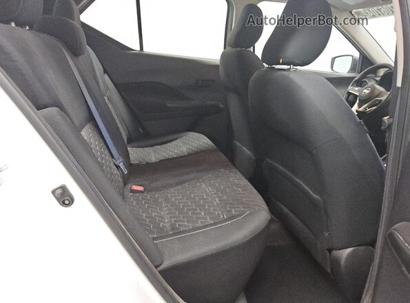 3N1CP5BVXML547769 2021 NISSAN KICKS White უკანა სავარძლების ხედი