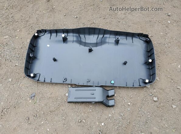 3N1CP5CU2JL543779 2018 NISSAN KICKS Silver Widok naklejki z numerem VIN