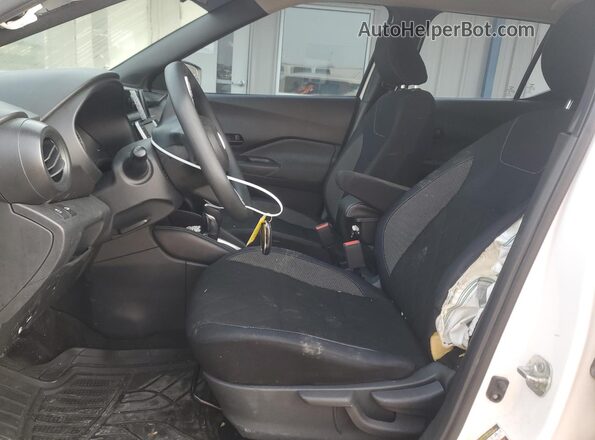3N1CP5CU3JL500732 2018 NISSAN KICKS Белый Вид салона спереди